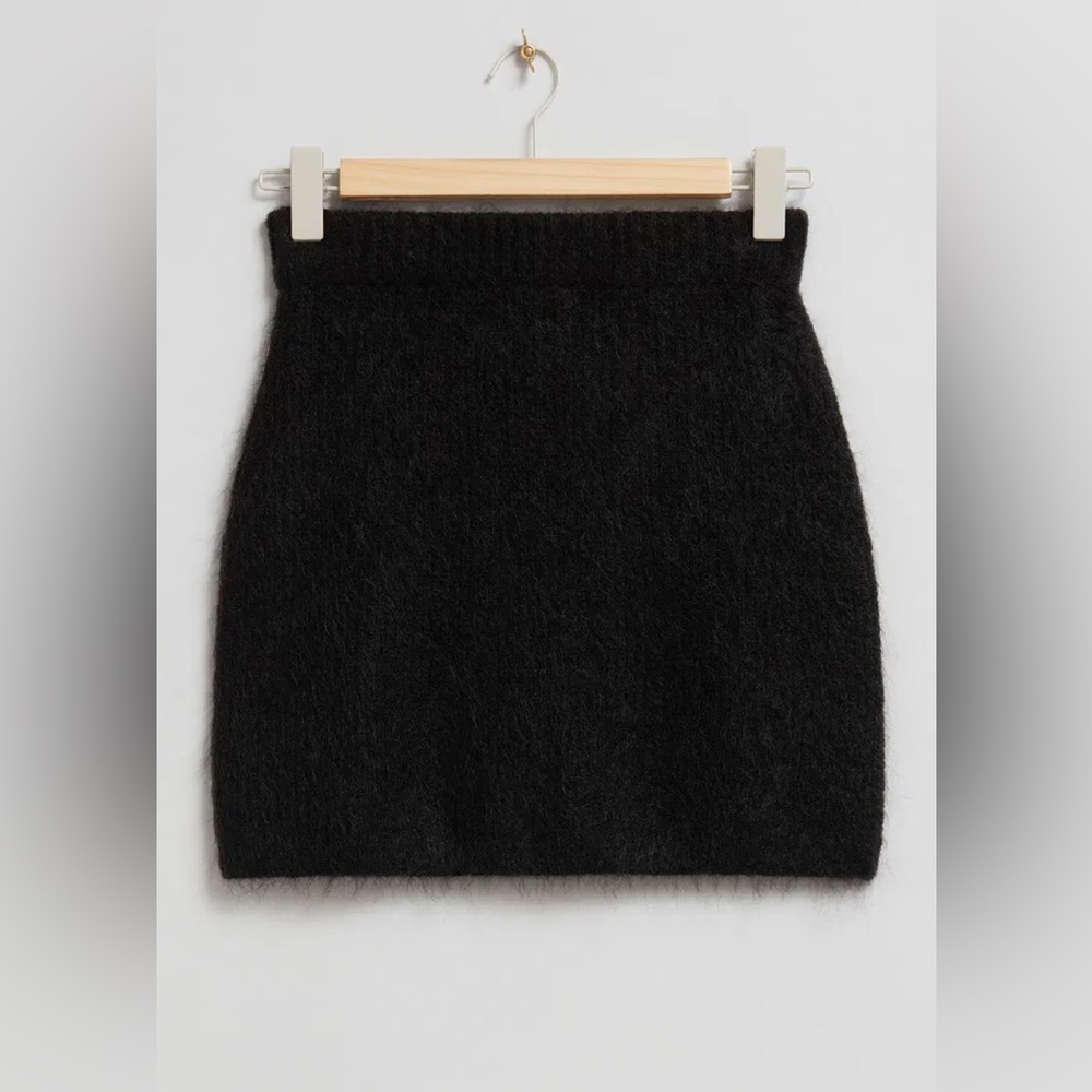 🏷️🔖 NWT & Other Stories Fuzzy Mohair Mini Skirt